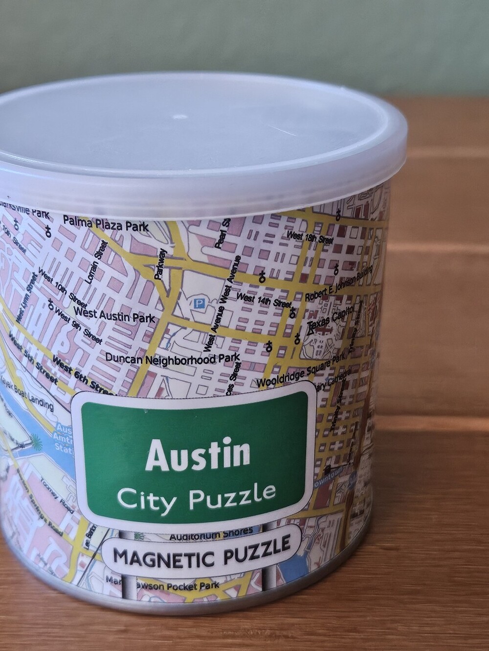 NEW- GeoToys Austin City Magnetic Jigsaw Puzzle